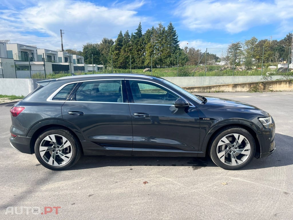 Audi E-Tron 50 quattro