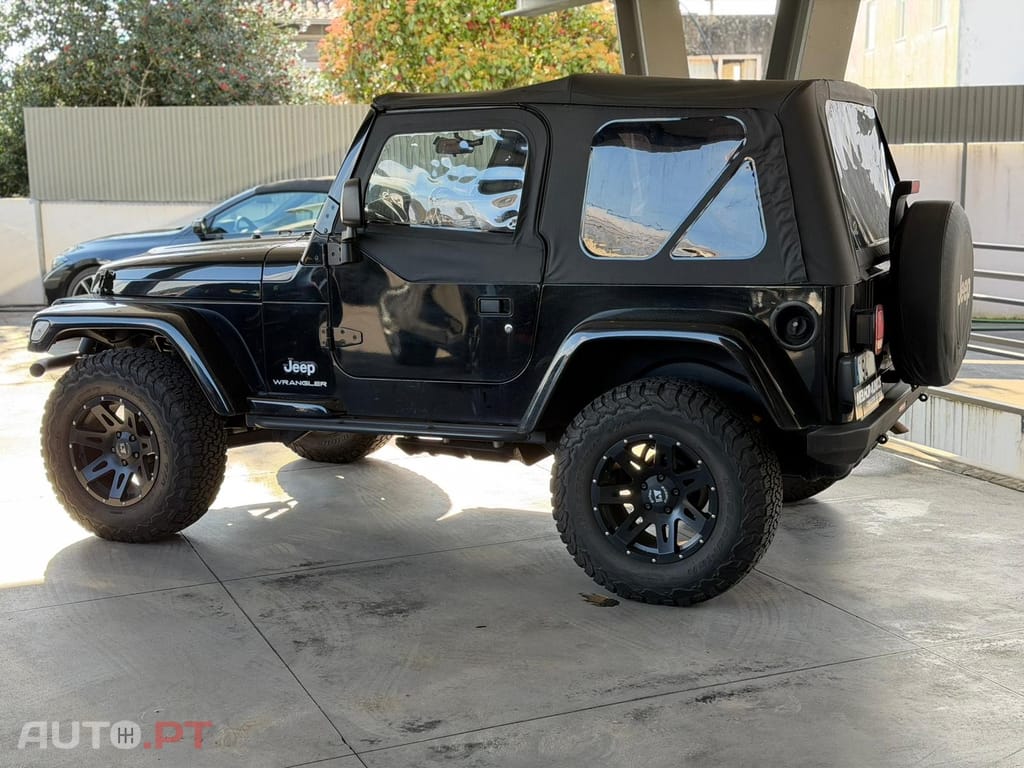 Jeep Wrangler 2.4 Soft Top