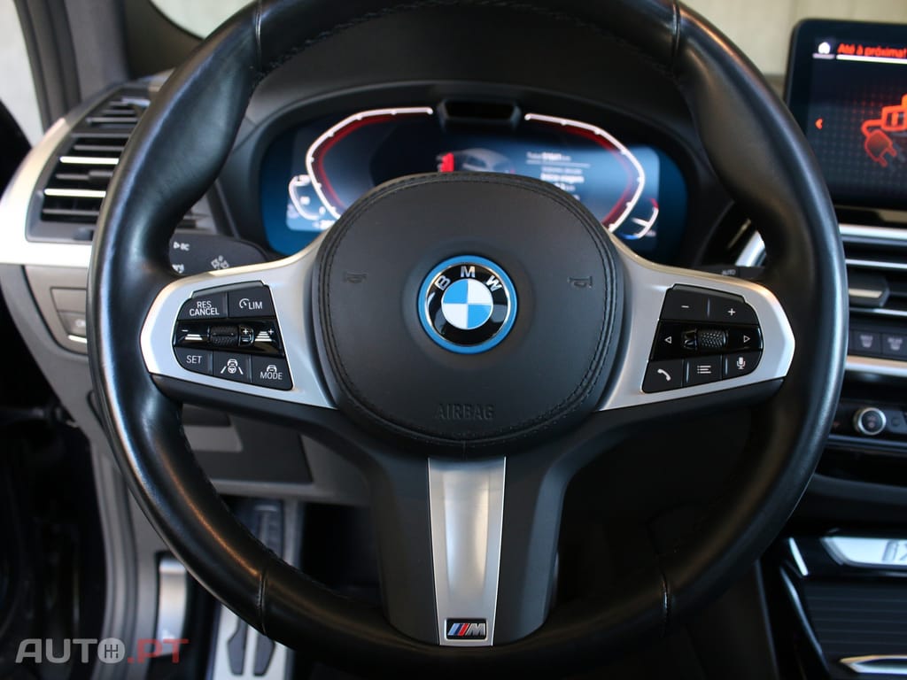 BMW iX3 M Sport Impressive