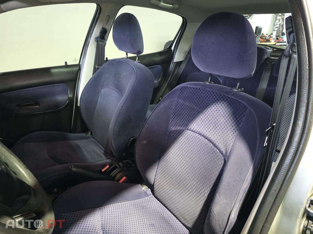 Peugeot 206 1.4 HDi Black & Silver