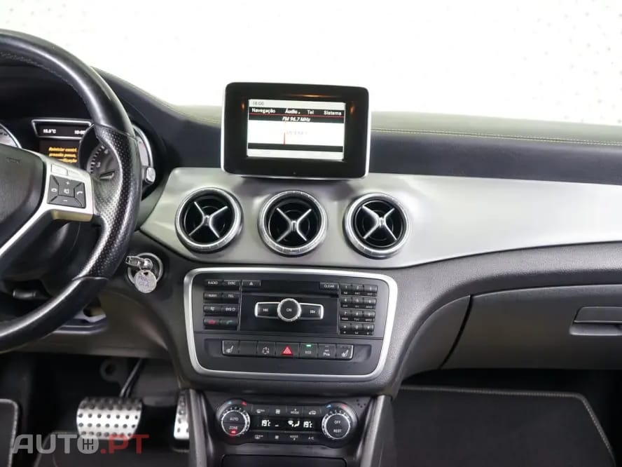 Mercedes-Benz CLA 200 AMG Line Aut.