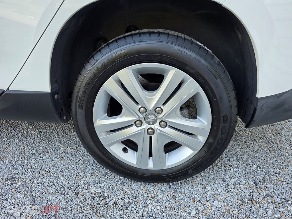 Peugeot 2008 1.2Vti Style 82Cv
