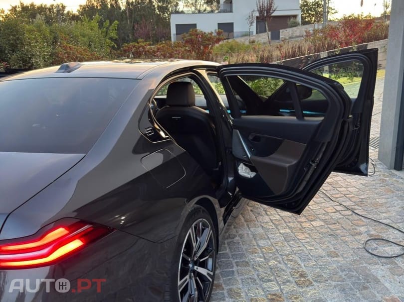 BMW i5 eDrive40 Pack Desportivo M