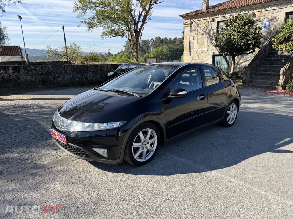Honda Civic 1.8 Executive