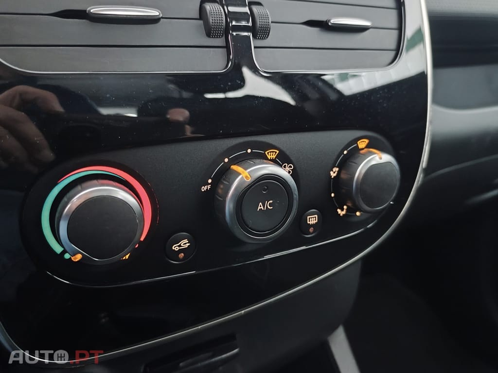 Renault Clio Sport Tourer 0.9 TCe Limited