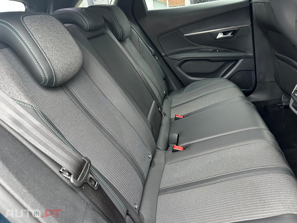 Peugeot 3008 1.2 PureTech Allure Pack