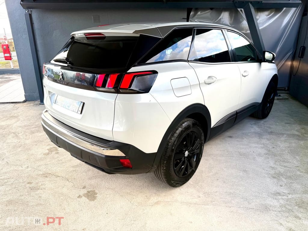 Peugeot 3008 1.6 BlueHDi Style EAT6
