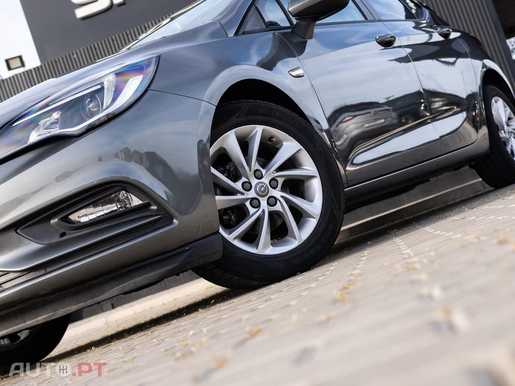 Opel Astra 1.6 CDTI Dynamic S/S