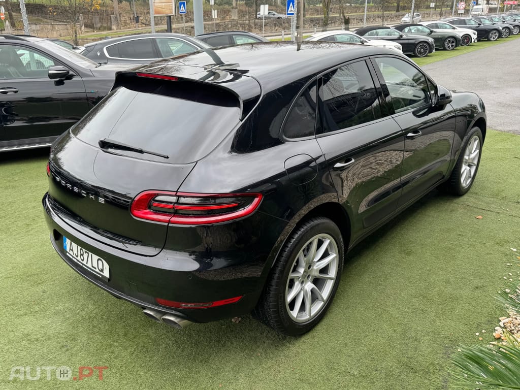 Porsche Macan S