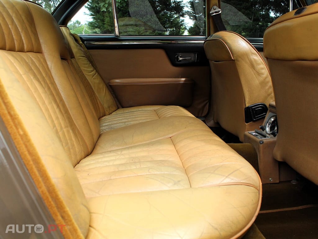 Jaguar Souvereign Daimler 4.2 S1