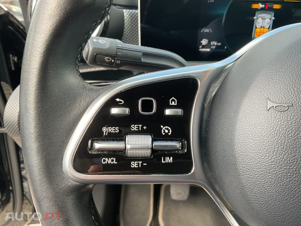 Mercedes-Benz CLA 180 d Business Solutions