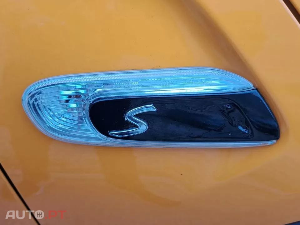 MINI Cooper Cooper S