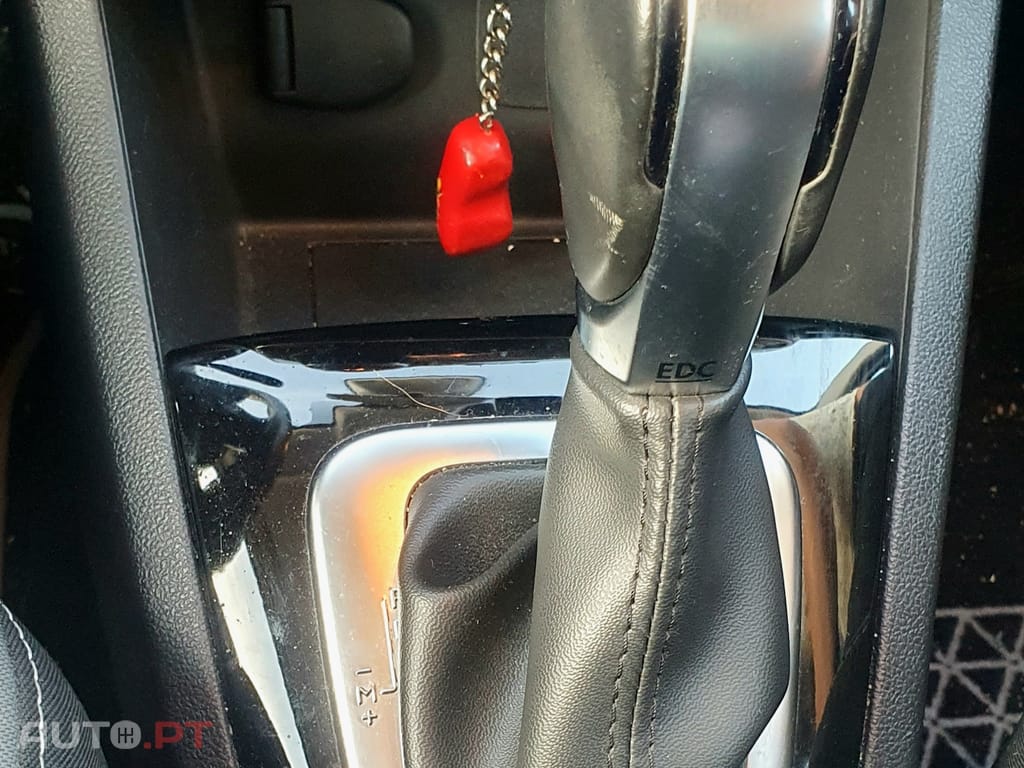 Renault Clio 1.5 dCi Limited EDC