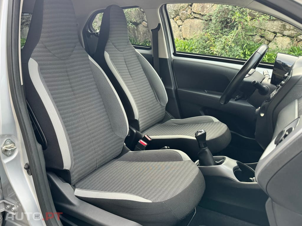 Toyota Aygo 1.0 X-Play Plus