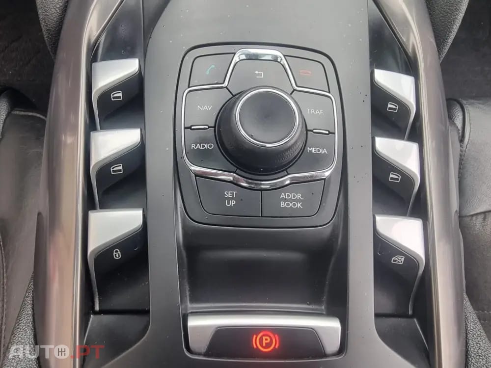 Citroen DS5 2.0 HDi Hybrid4 So Chic CMP6