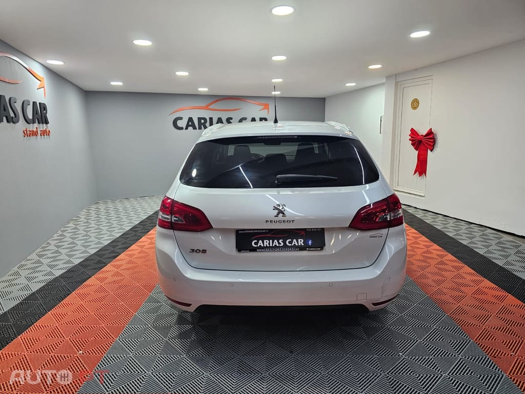 Peugeot 308 SW 1.2 PureTech Allure EAT8