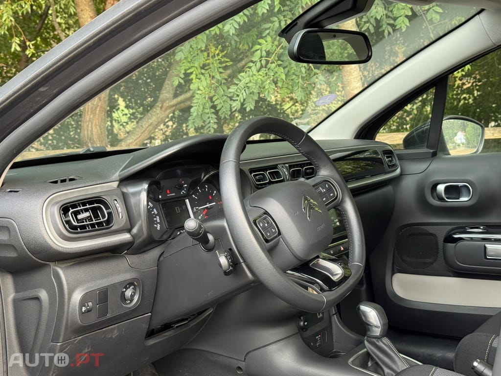 Citroen C3 1.2 PureTech Shine EAT6