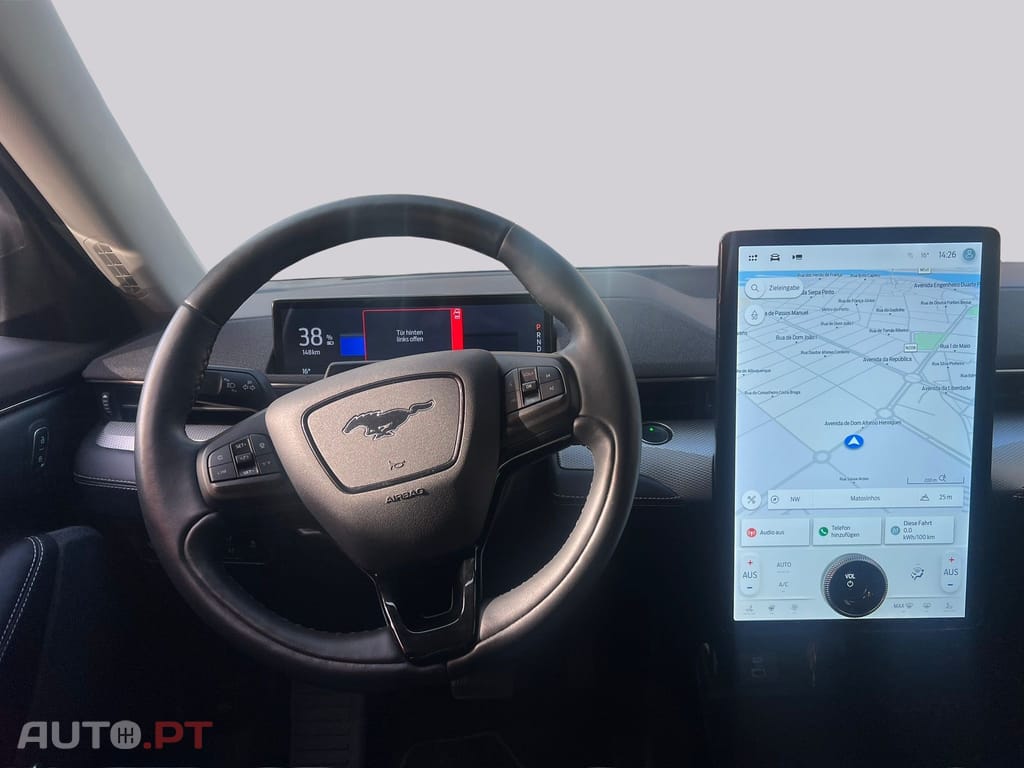 Ford Mustang Mach-E 75.7 kWh Premium AWD