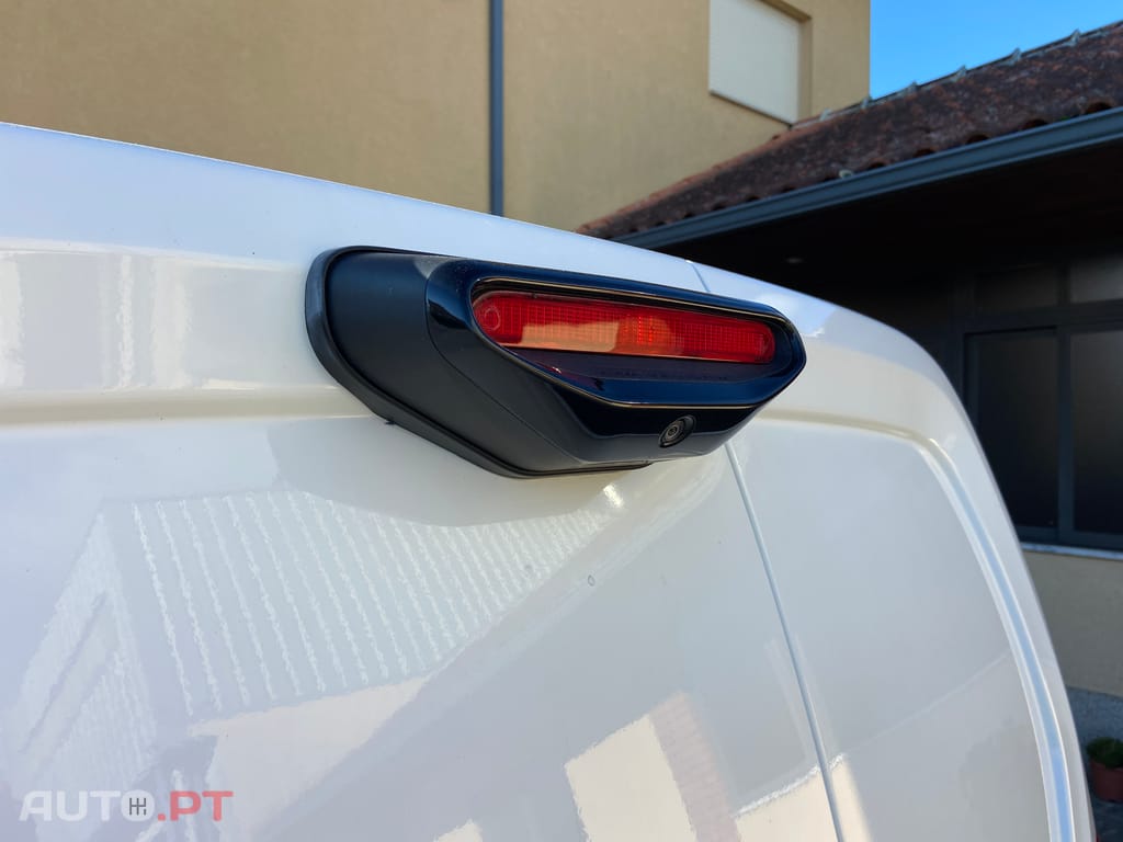 Citroen Berlingo 1.6 HDI 100 CV  CARPALY (dupla porta lateral)