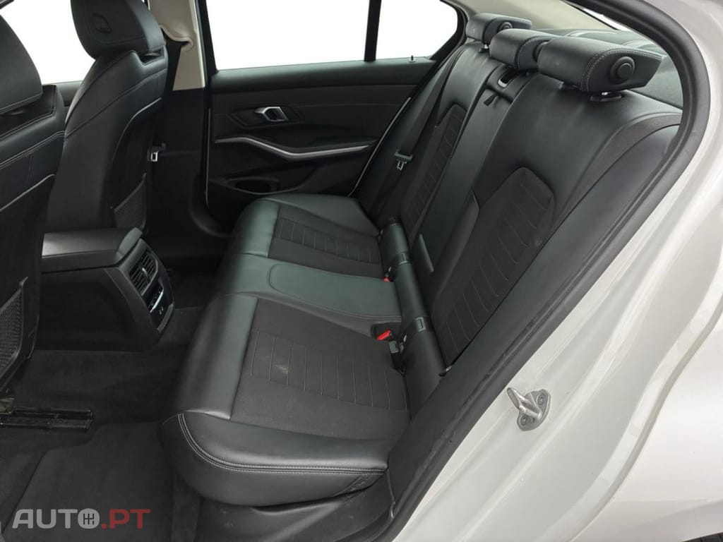 BMW 318 i LCi Business Design