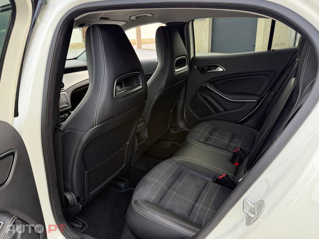Mercedes-Benz GLA 180 d Style