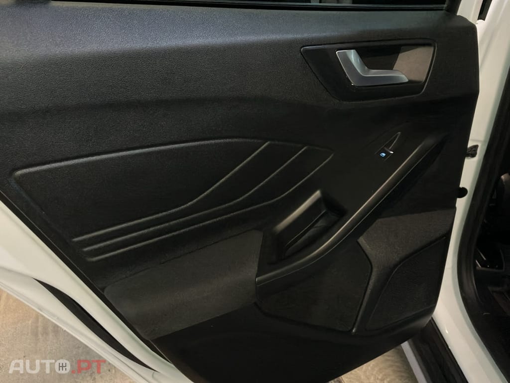 Ford Focus 1.0 EcoBoost MHEV Active X Aut.