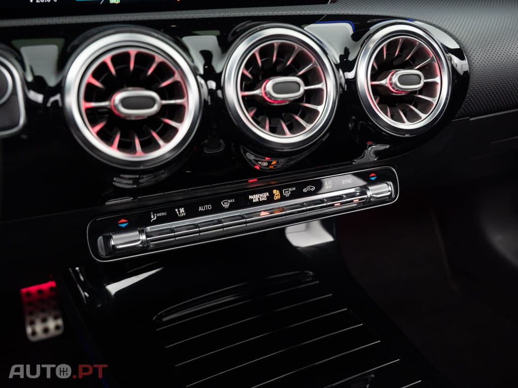 Mercedes-Benz A 180 d AMG Line Aut.