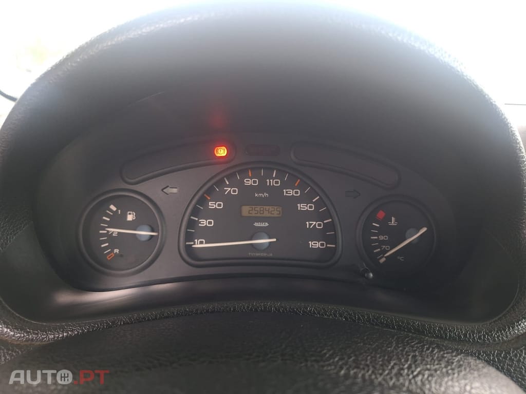Peugeot 206 1.9 D XA
