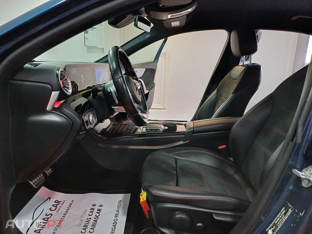 Mercedes-Benz A 250 e AMG Line