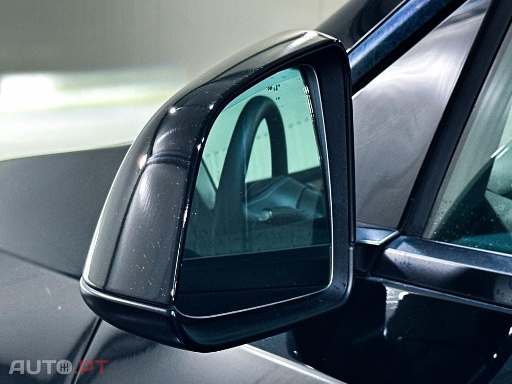 Tesla Model Y Long Range Dual Motor AWD