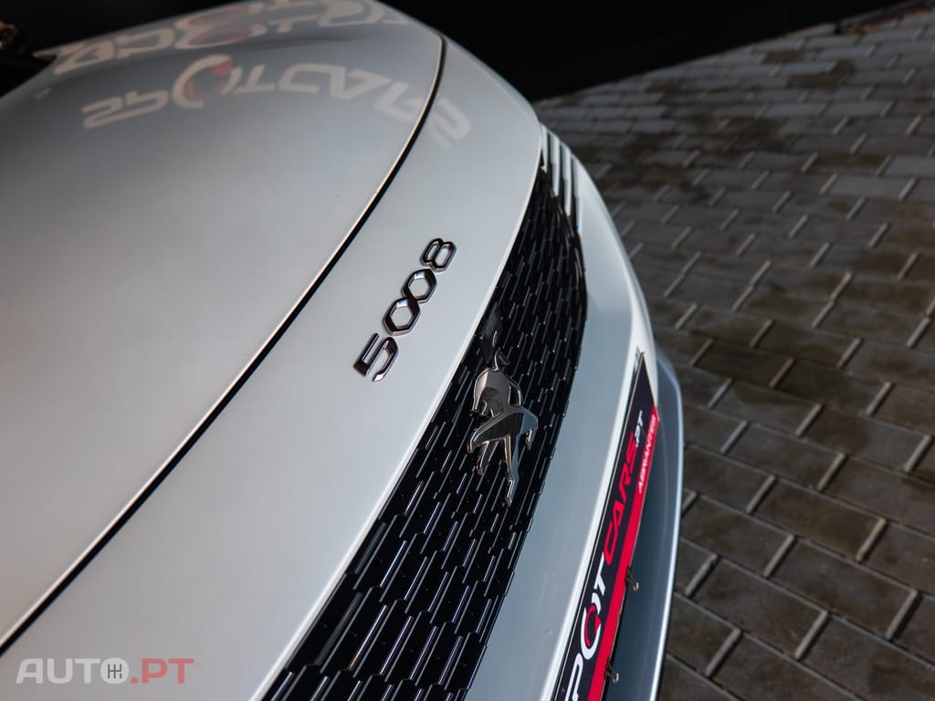 Peugeot 5008 1.2 PureTech Allure Pack EAT8