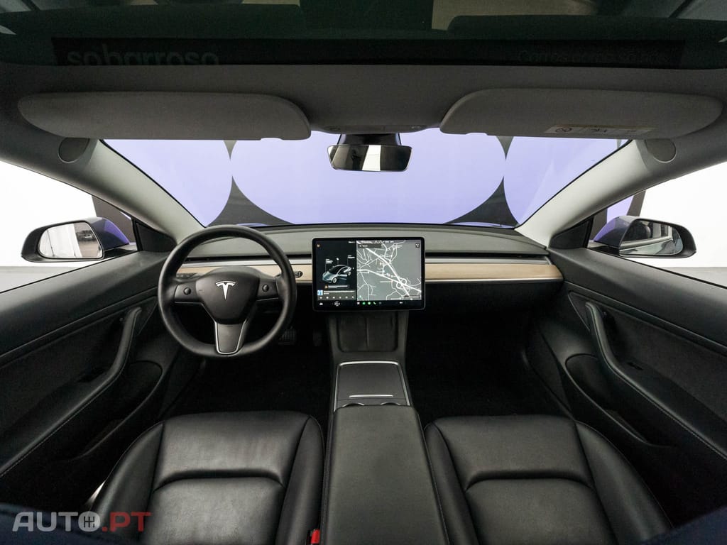 Tesla Model 3 Tração Traseira