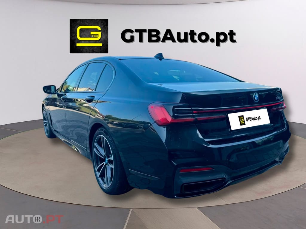 BMW 745 e M Sport I.V.A DEDUTIVEL 