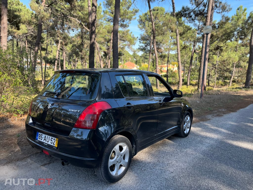 Suzuki Swift 1.3 DDiS GLX