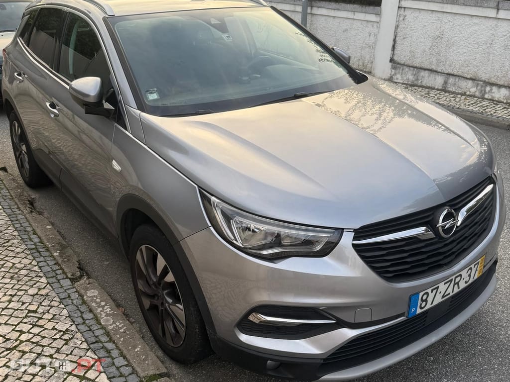 Opel Grandland (X) Innovation 1.5 CDTi (130cv)