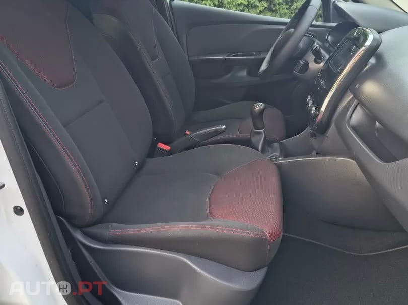 Renault Clio Sport Tourer 0.9 TCE