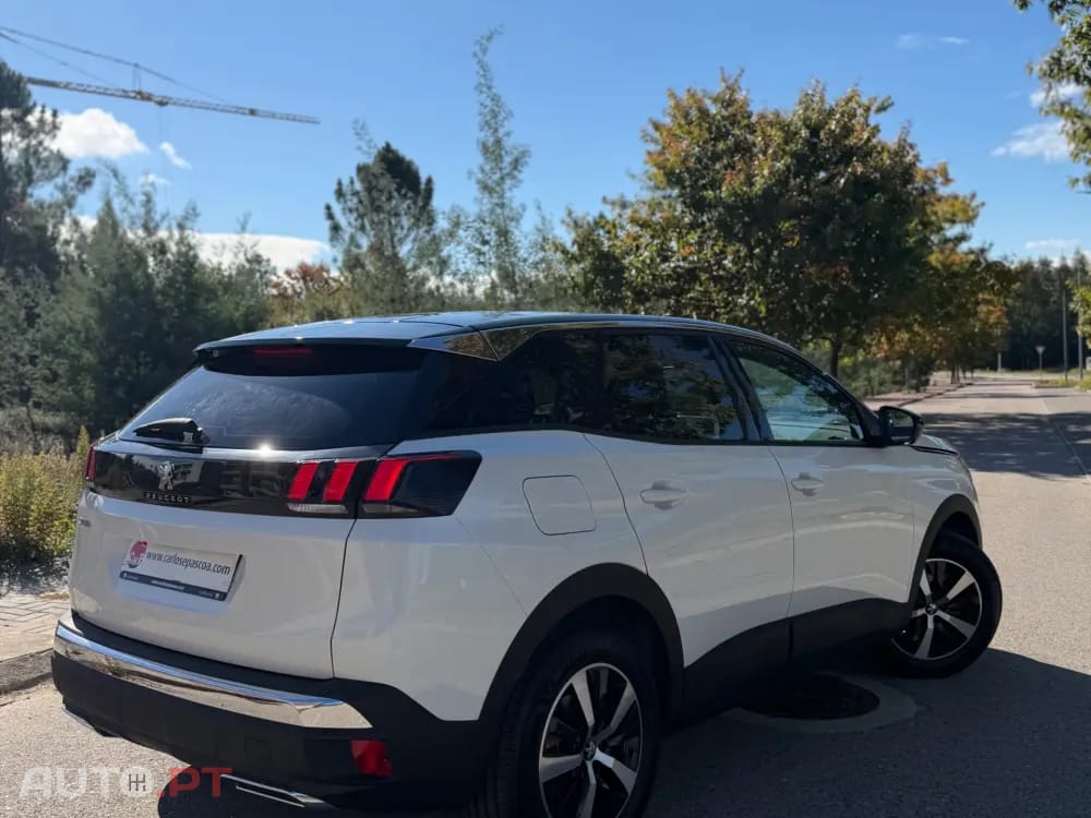 Peugeot 3008 1.2 PureTech Allure