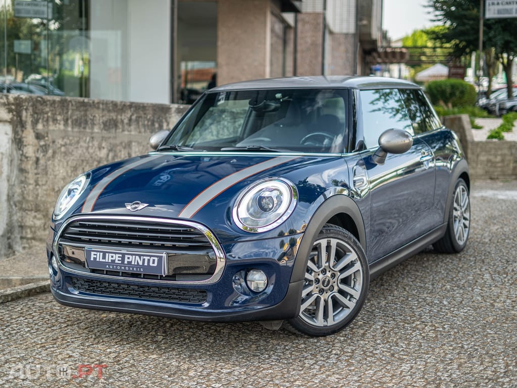 MINI Cooper Cooper D Auto