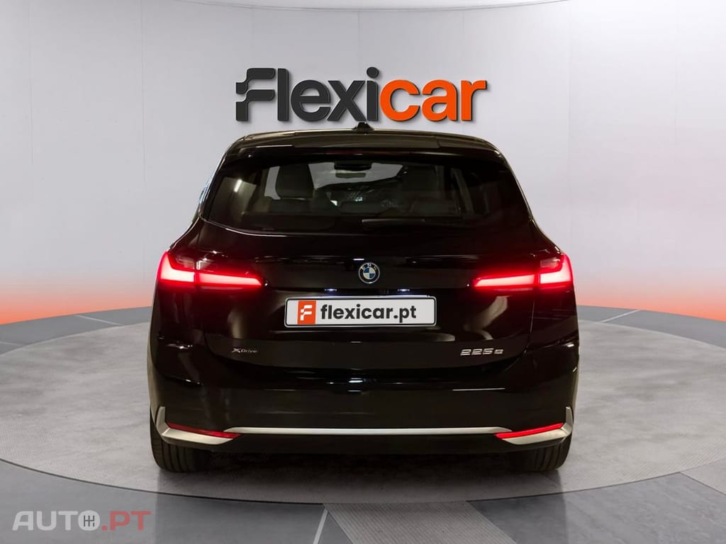 BMW 225 e xDrive Luxury