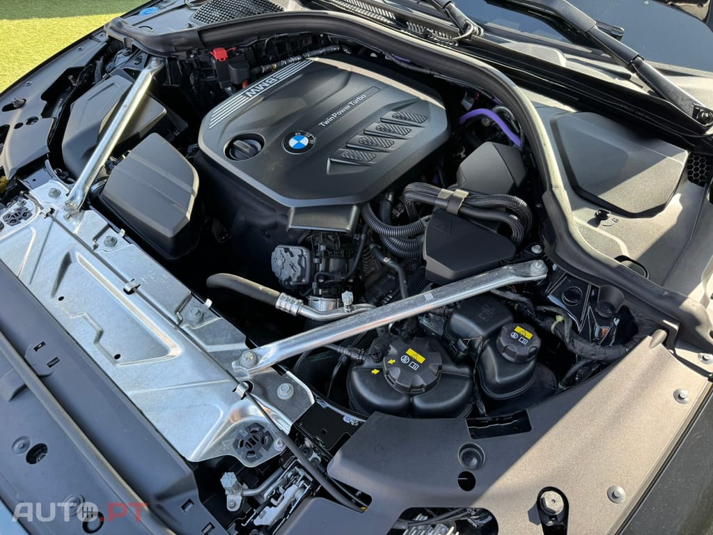 BMW 420 d Pack Desportivo M Auto