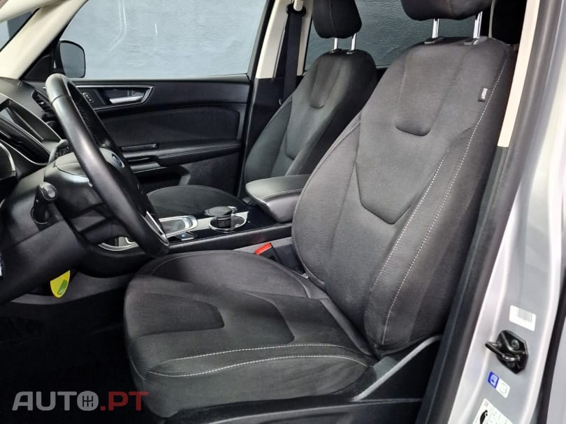 Ford S-Max 2.0 TDCi Titanium