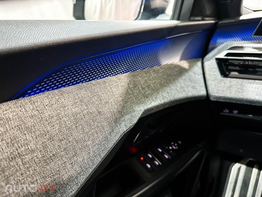 Peugeot E-3008 73 kWh Allure