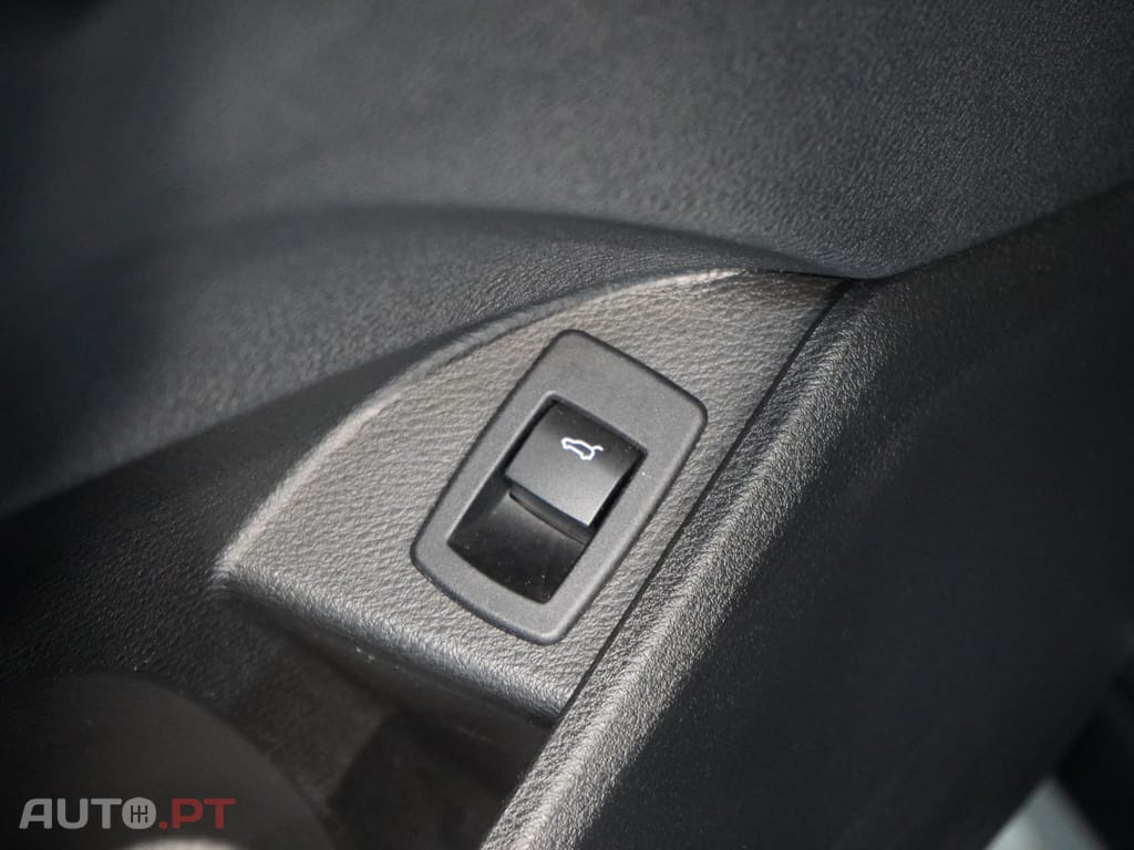 BMW X2 16 d sDrive Auto