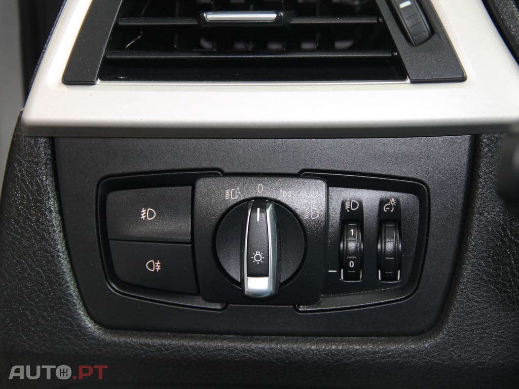 BMW 318 d Touring Auto