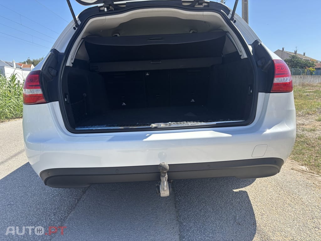 Mercedes-Benz C 200 C 200 d Station