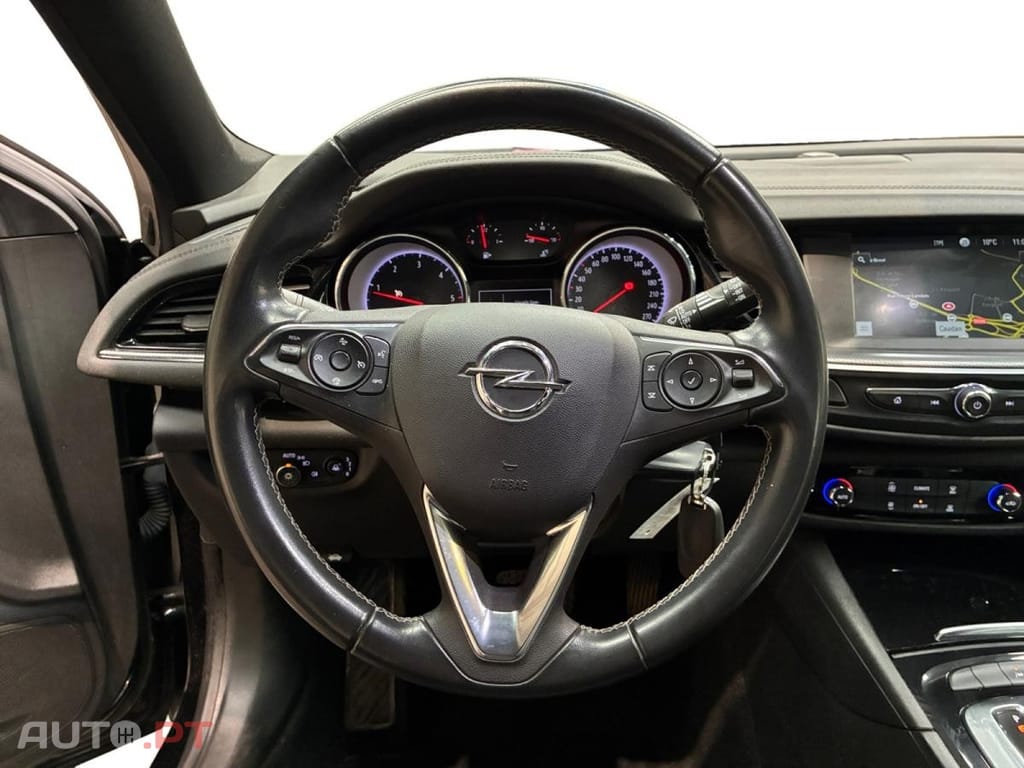 Opel Insignia 1.5 Auto Business Edition