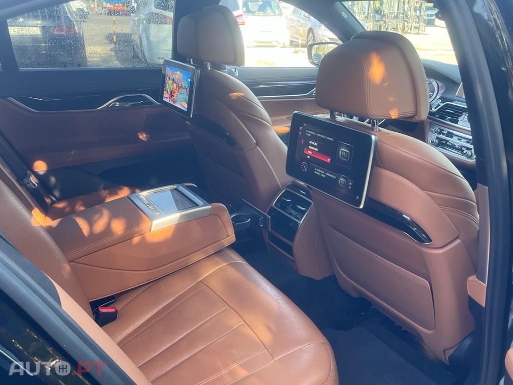BMW 730 D PACK M CARBON CORE