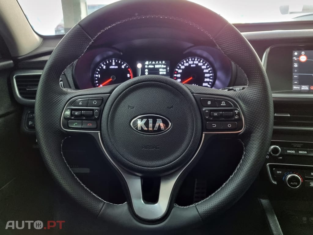 Kia Optima 1.7 CRDi TX