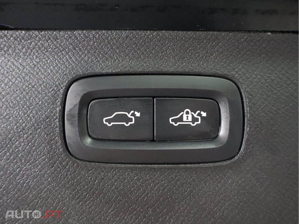 Volvo XC90 T8 455 AWD HYBRID Inscription