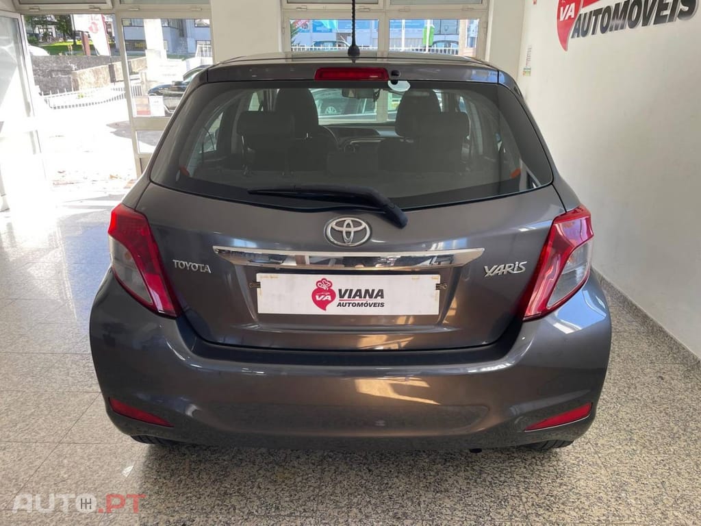 Toyota Yaris 1.0 VVT-i ACtive+AC